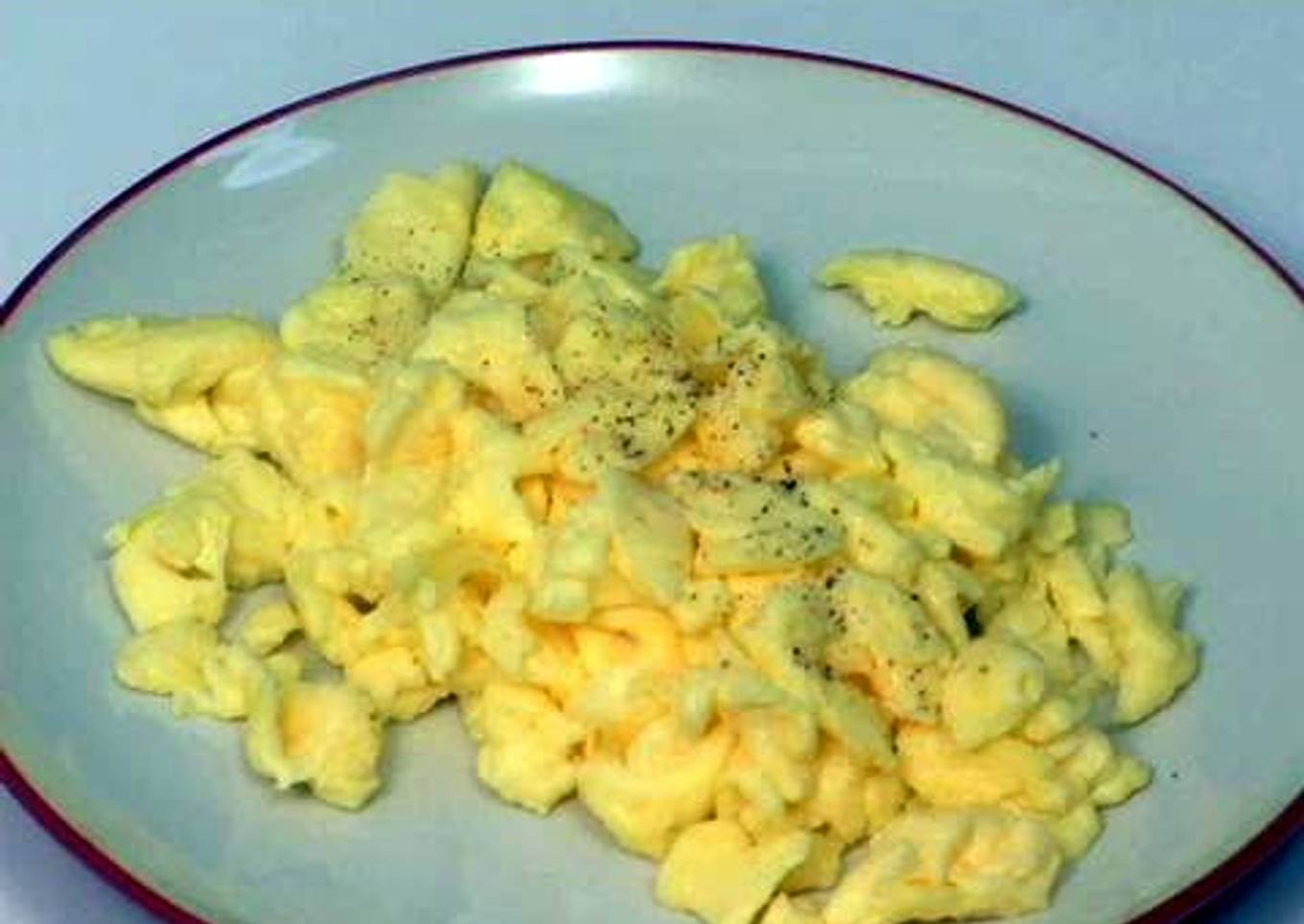 scrabled eggs