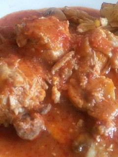 Una foto de Pollo al chilindrón