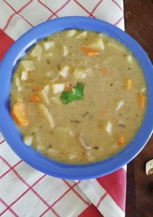 VEGÁN tárkonyos, krumplis tinoru leves recept fotója