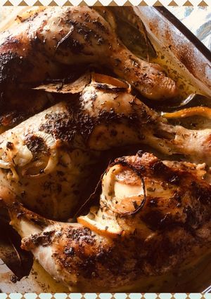 Una foto de Pollo al horno con cava
