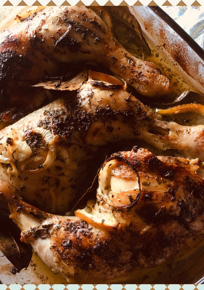 Una foto de Pollo al horno con cava
