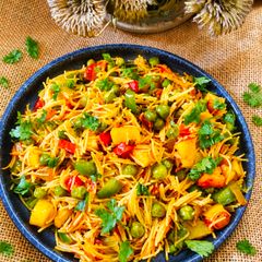 A picture of Mixed veg masala vermicelli (namkin sevai).