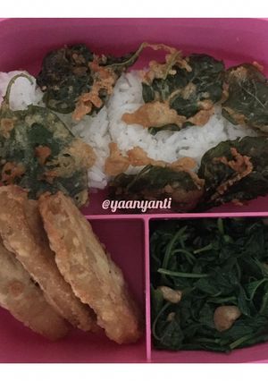 Foto resep Nasi bayam + tempe menjes