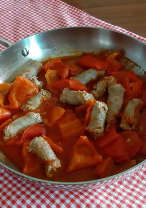 Foto di Salsiccia e peperoni in padella