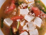 Canh đậu hũ nấu hẹ