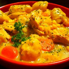 A picture of Mike's Kids EZ Chicken & Dumplings.