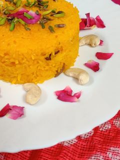 मीठे चावल (Meethe Chawal recipe in Hindi) रेसिपी मुख्य फोटो