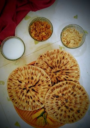ખોબા રોટી(Khoba Roti Recipe In Gujarati) રેસીપી મુખ્ય ફોટો