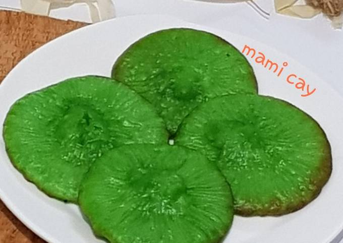 Resep Kue Cucur Pandan Oleh Desfita Mamicay Cookpad