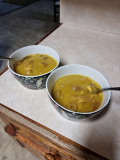 A picture of Pea and Ham Soup.