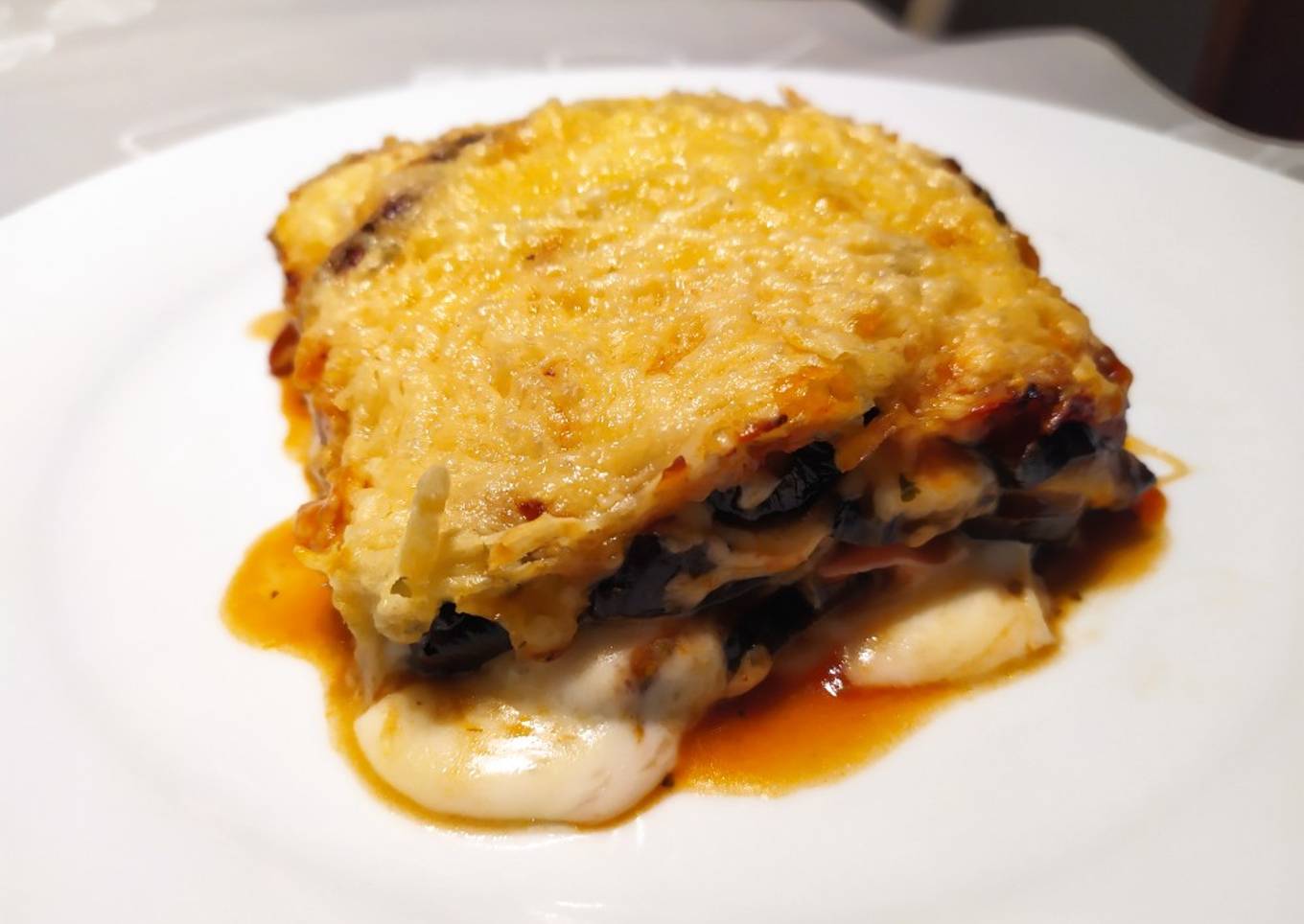 Lasaña de berenjena, jamón York y queso en airfryer