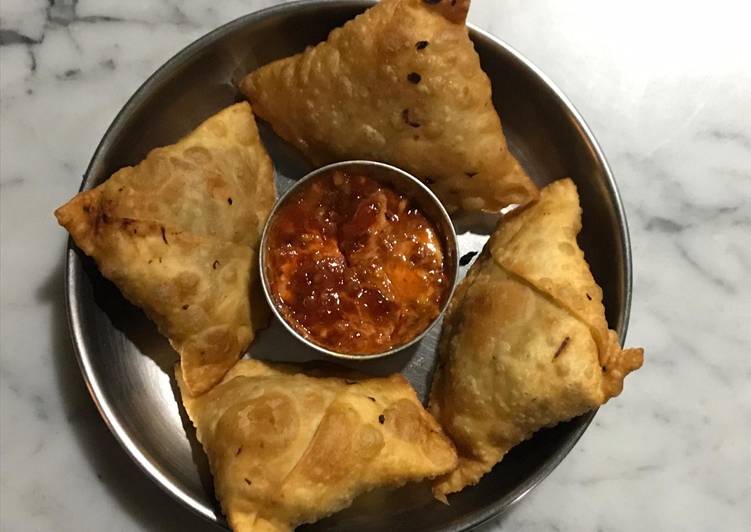 Simple Way to Make Any-night-of-the-week Chinese samosa