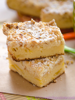 Una foto de Bizcocho de queso con manzana