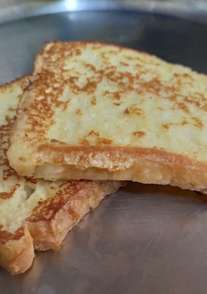 A picture of Easy French Toast.