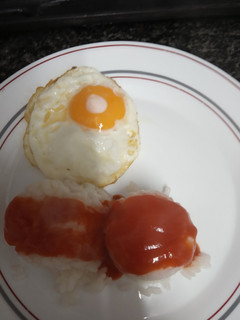 Una foto de Arroz a la cubana