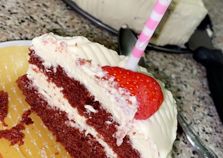 Steps to Prepare Speedy Red Velvet Cake with Homemade Icing