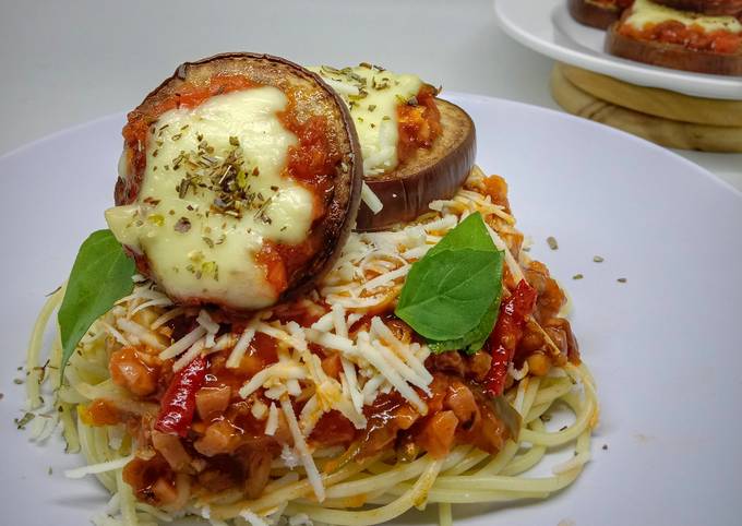 Spaghetti Bolognese  with Mushroom and Baked Eggplant