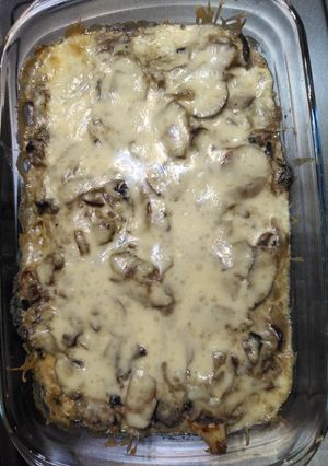 Gombás, tejszínes csirkemell recept fotója