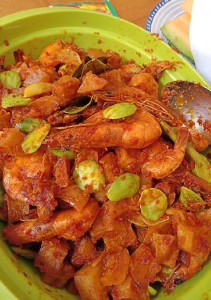 Foto resep Sambel goreng kentang petai