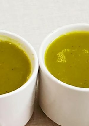 સરગવા દૂધી નો સુપ (Saragva Dudhi Soup Recipe In Gujarati) રેસીપી મુખ્ય ફોટો