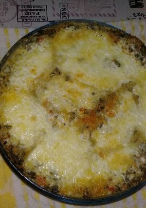 Una foto de Lasaña de carne y verduras en microondas😊