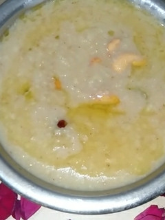தினை அரிசி பாயசம் (Thinai arisi payasam recipe in tamil) செய்முறை முக்கிய புகைப்படம்