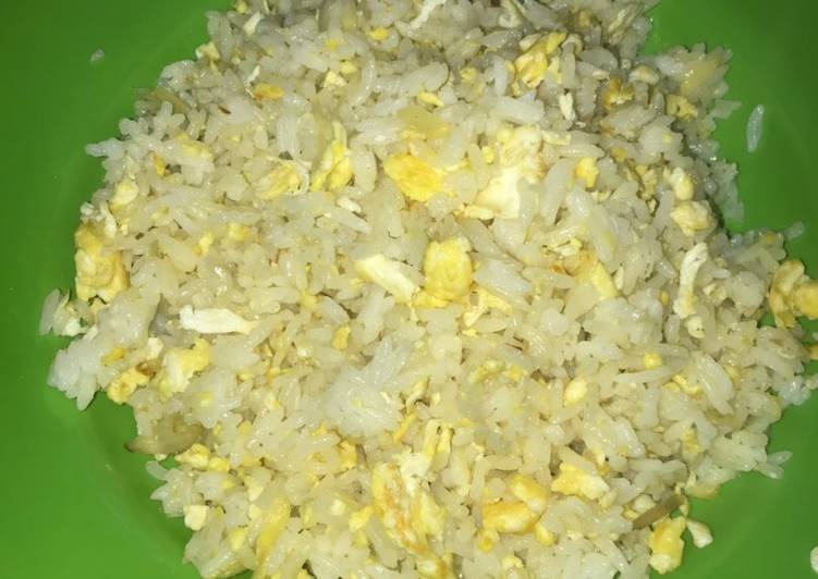 Bagaimana Membuat Nasi Goreng Mentega Anti Gagal