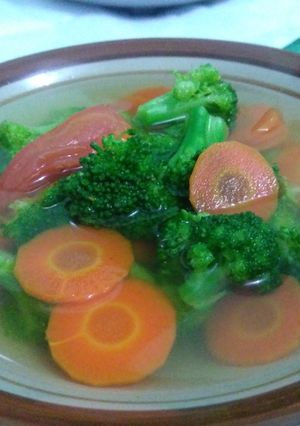 Foto resep Sayur Bening Brokoli Wortel