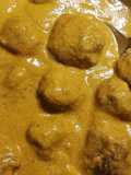 Albóndigas en salsa de pimientos