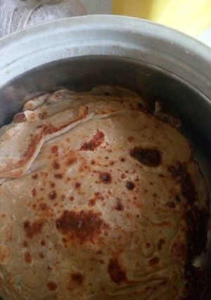 A picture of Banana pancakes.