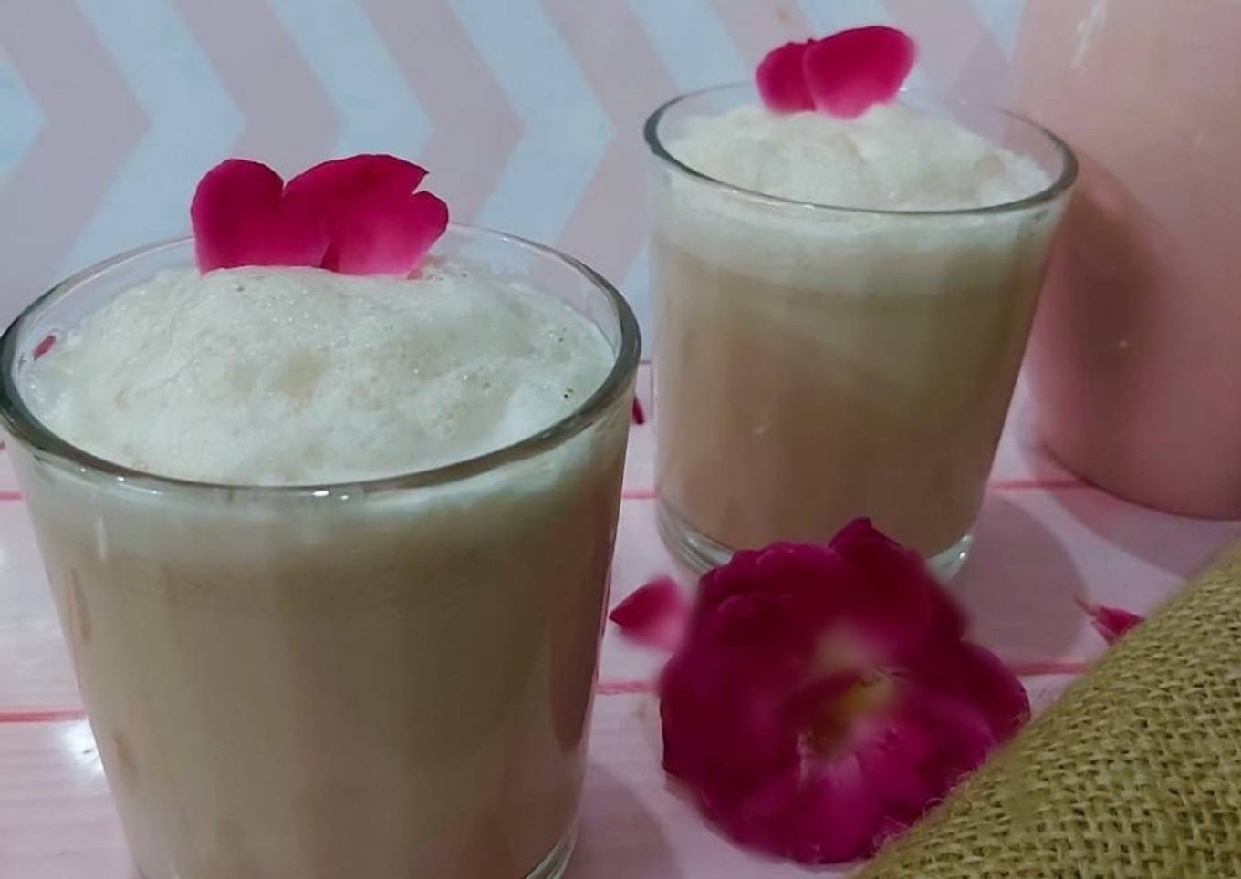 Gulkand MilkShake