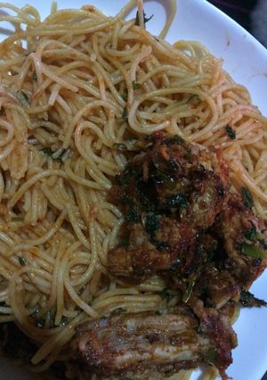 A picture of Garlic spaghetti and cinnamon chicken #authormarathon.