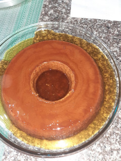 Una foto de Crema volteada