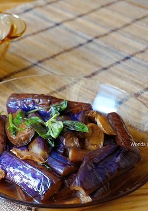 三杯茄子｜10分鐘素食家常菜 的食譜成品照片