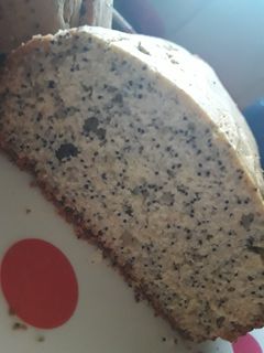 Una foto de Budín de limón y amapolas sin TACC