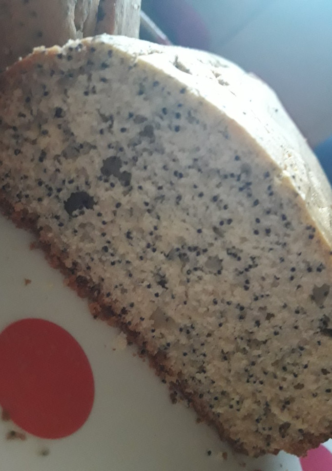 Una foto de Budín de limón y amapolas sin TACC