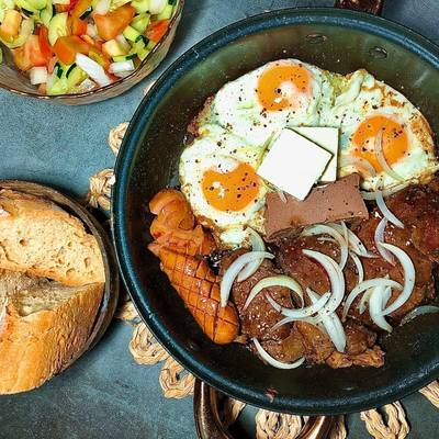 Cách Làm Món Bánh Mì Chảo - Bò Né của Emily Luu - CookpadChia sẻIn-image