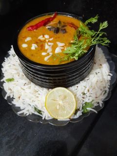 દાલ તડકા જીરા રાઈસ (dal tadaka jira rice in gujarati) રેસીપી મુખ્ય ફોટો