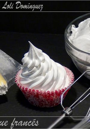 Una foto de Merengue francés o merengue básico