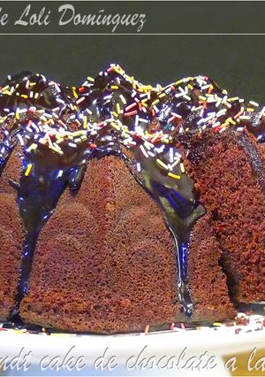 Una foto de Bundt cake de chocolate a la naranja