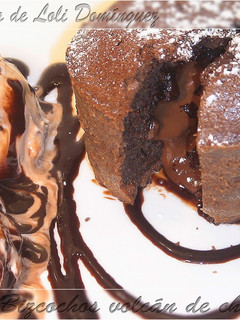 Una foto de Bizcocho volcán de chocolate