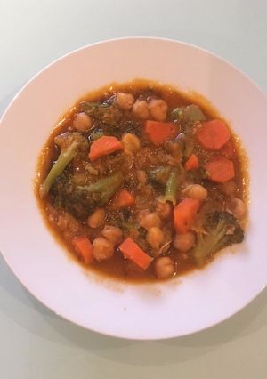 Foto principal de Garbanzos con brócoli