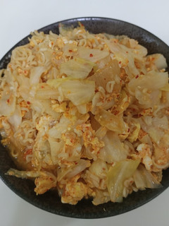 泡菜炒泡麵 的食譜成品照片