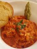 Revoltillo de sofrito de tomate y huevos