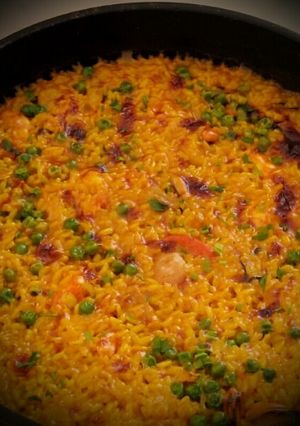 Una foto de Arroz con zamburiñas y langostinos al horno