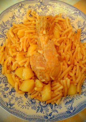 Una foto de Fideos a la cazuela con pollo