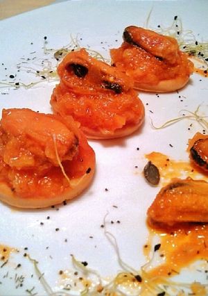 Una foto de Mejillones en salsa de vieiras