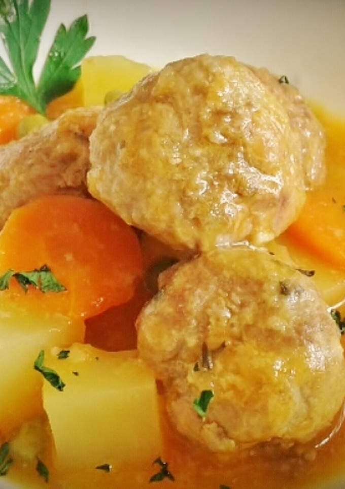 Una foto de Albóndigas en salsa