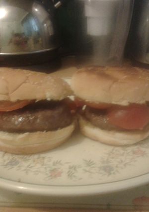 A picture of tomato burgers (uk style).
