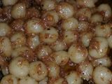 Cilok bumbu kacang pedes manis